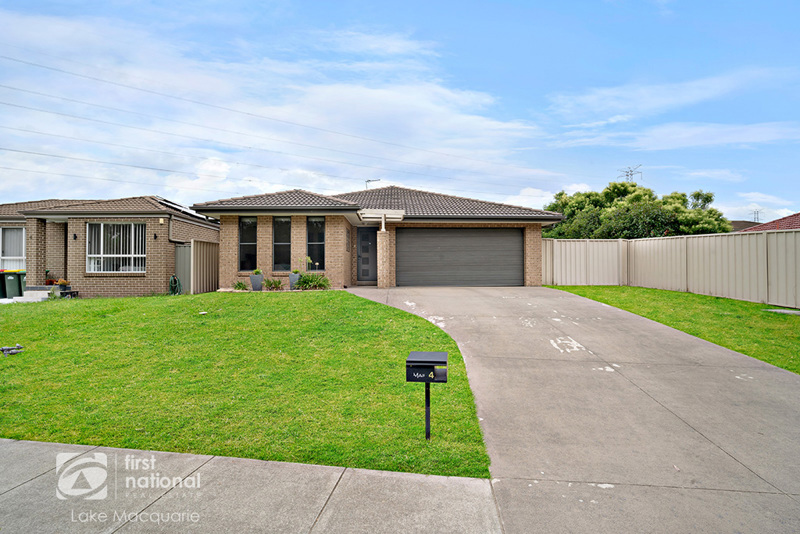 4 Galea Cl, Cameron Park, NSW 2285