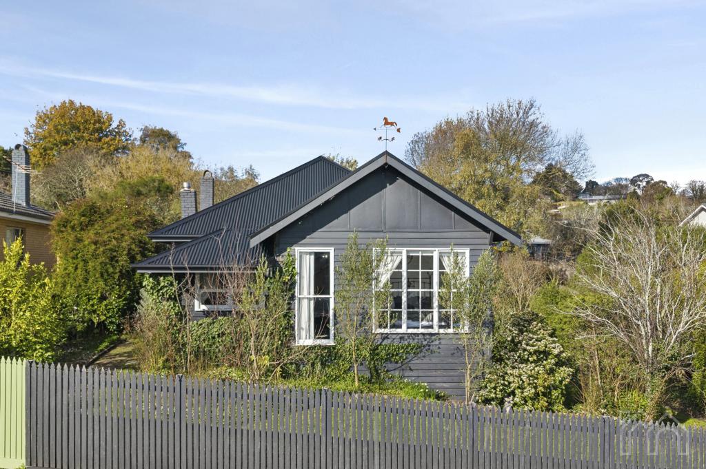 27 Duke St, Daylesford, VIC 3460