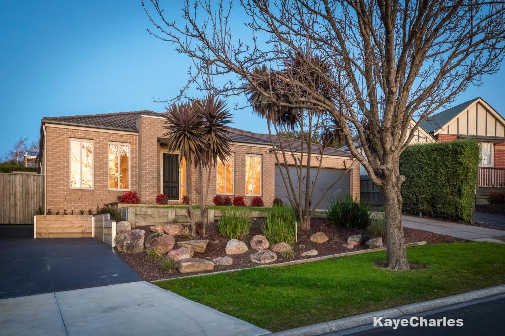 45 Grange Cct, Beaconsfield, VIC 3807