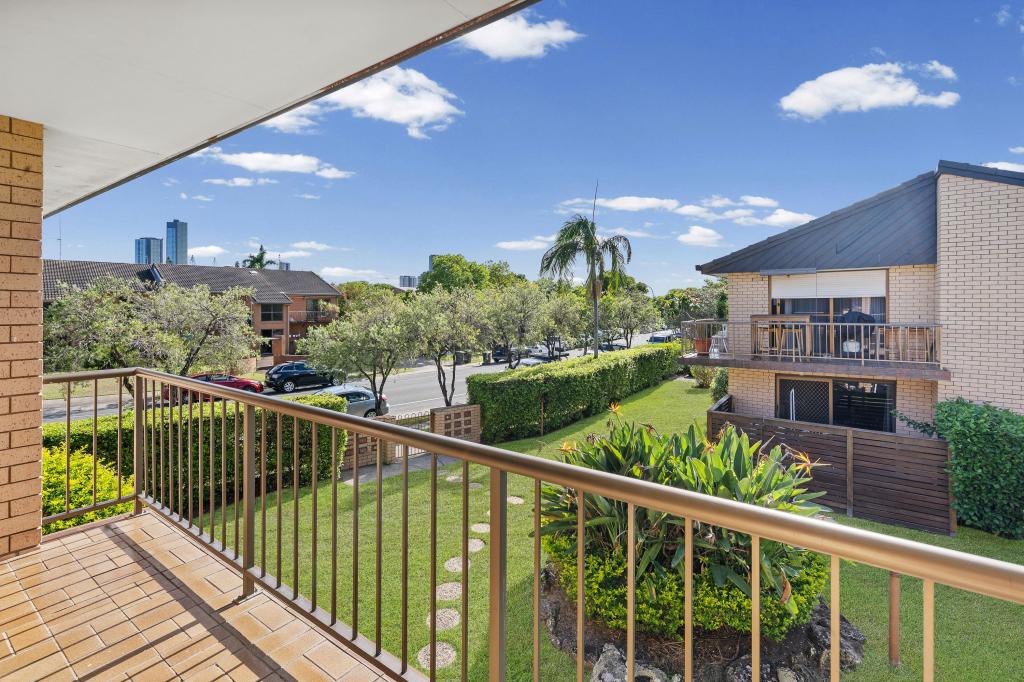 16/53 DUET DR, MERMAID WATERS, QLD 4218