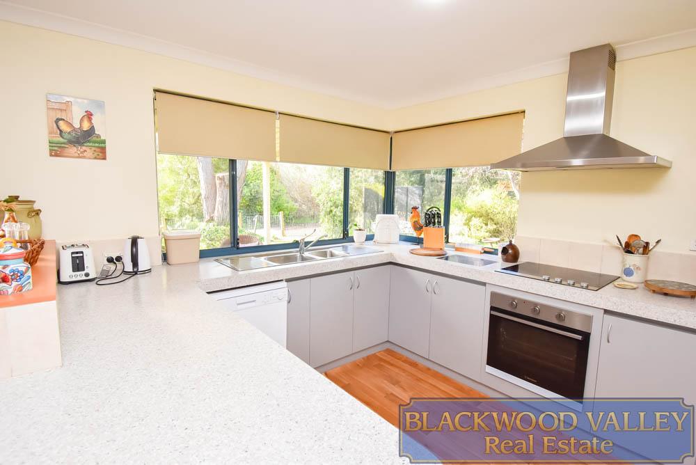 Lot 24 Roberts St, Balingup, WA 6253