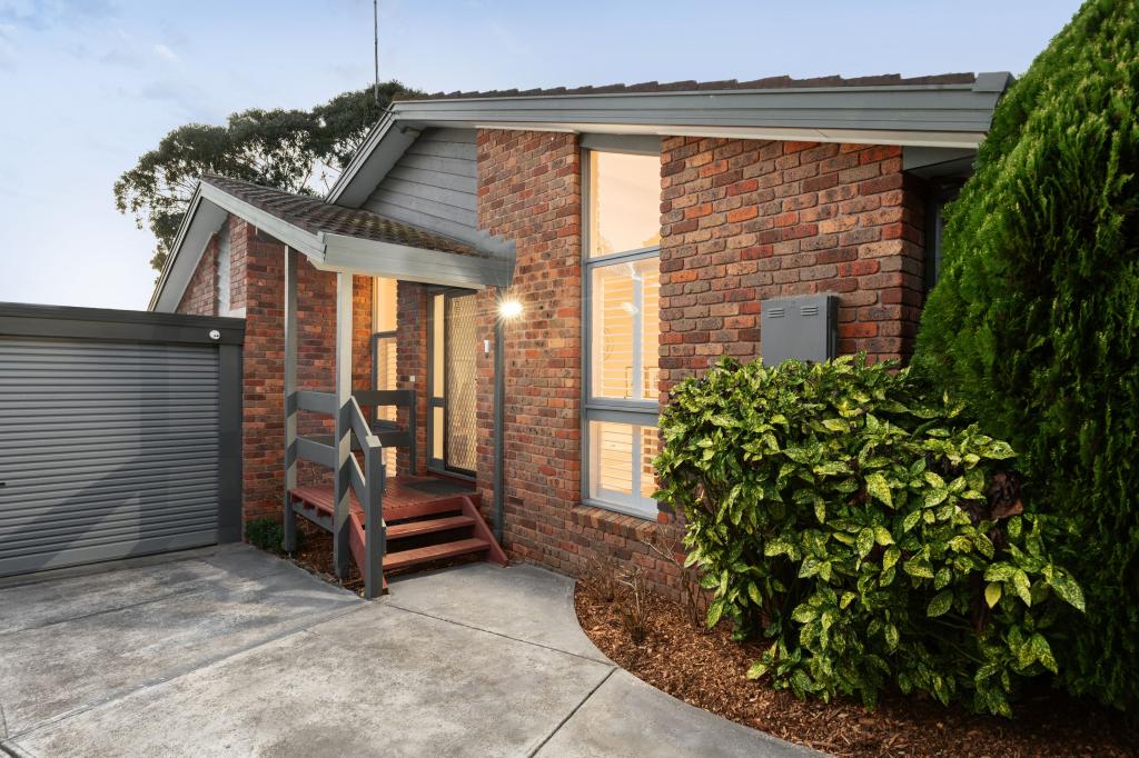 4 Winga Pl, St Helena, VIC 3088