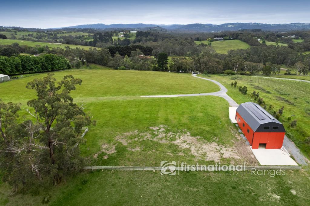 86 HAYSEYS RD, NARRE WARREN EAST, VIC 3804