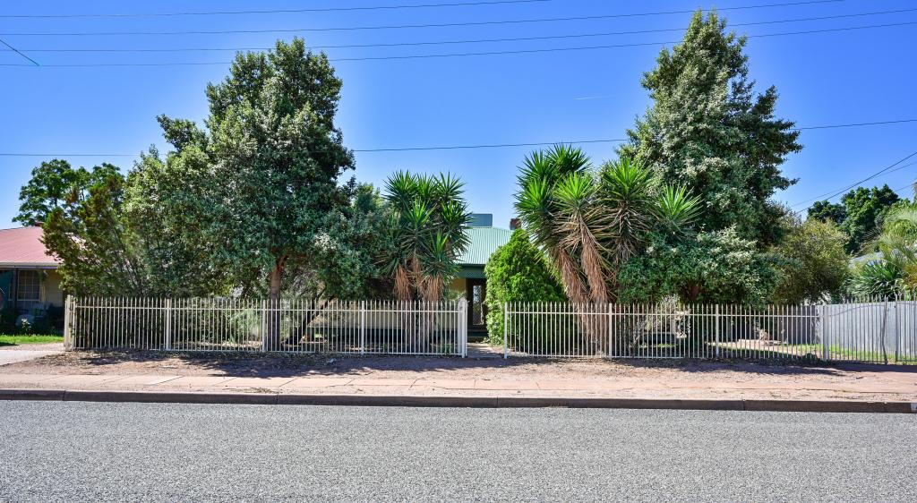 42 Johnson Ave, Stirling North, SA 5710
