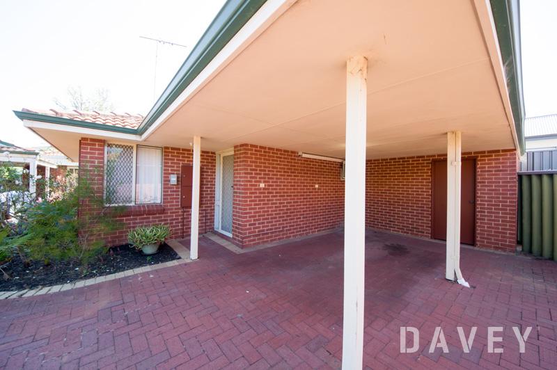 2/92 Ewen St, Scarborough, WA 6019