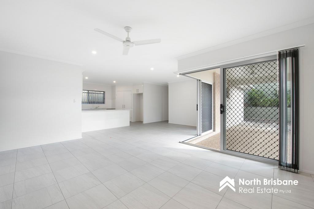 14 Palatial Cres, Narangba, QLD 4504