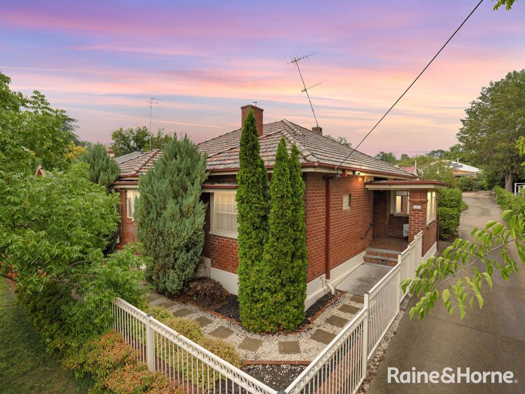 158a Rocket St, Bathurst, NSW 2795