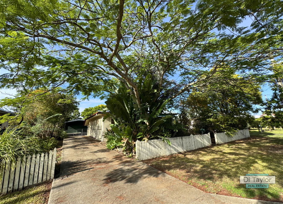 19 Edward St, Beaudesert, QLD 4285