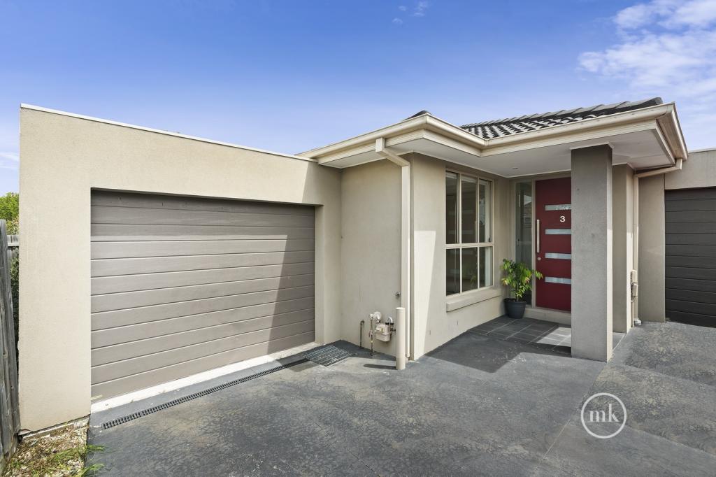 3/22 EVANS CRES, RESERVOIR, VIC 3073
