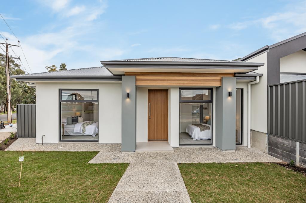 2A AURIEL WAY, VALLEY VIEW, SA 5093