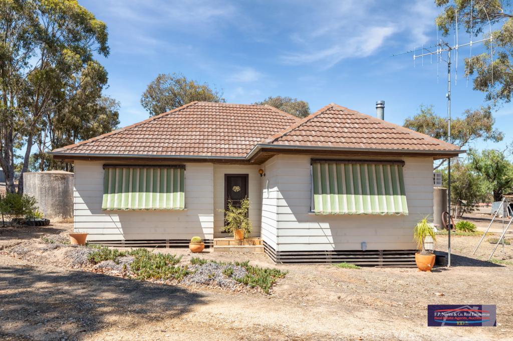 22 Clifden Lane, Wedderburn, VIC 3518