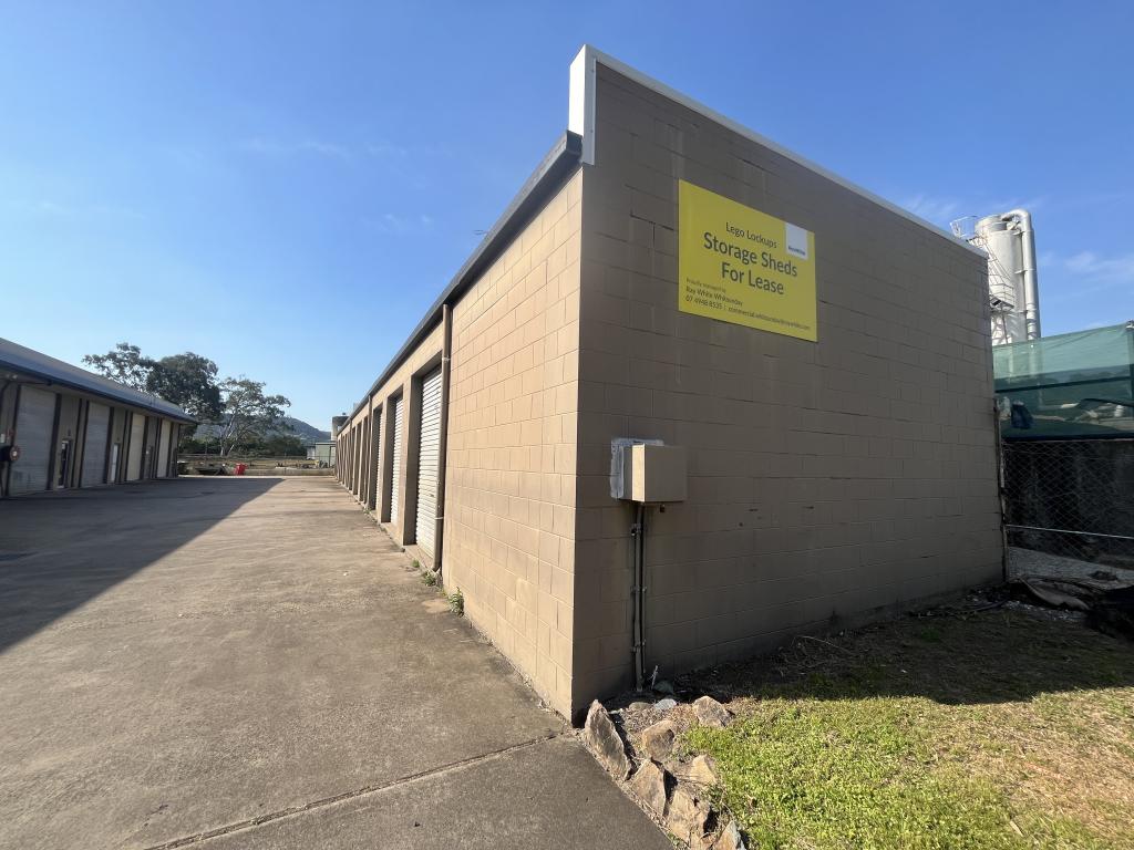 LEGO LOCKUPS/6 WILLIAM MURRAY DR, CANNONVALE, QLD 4802