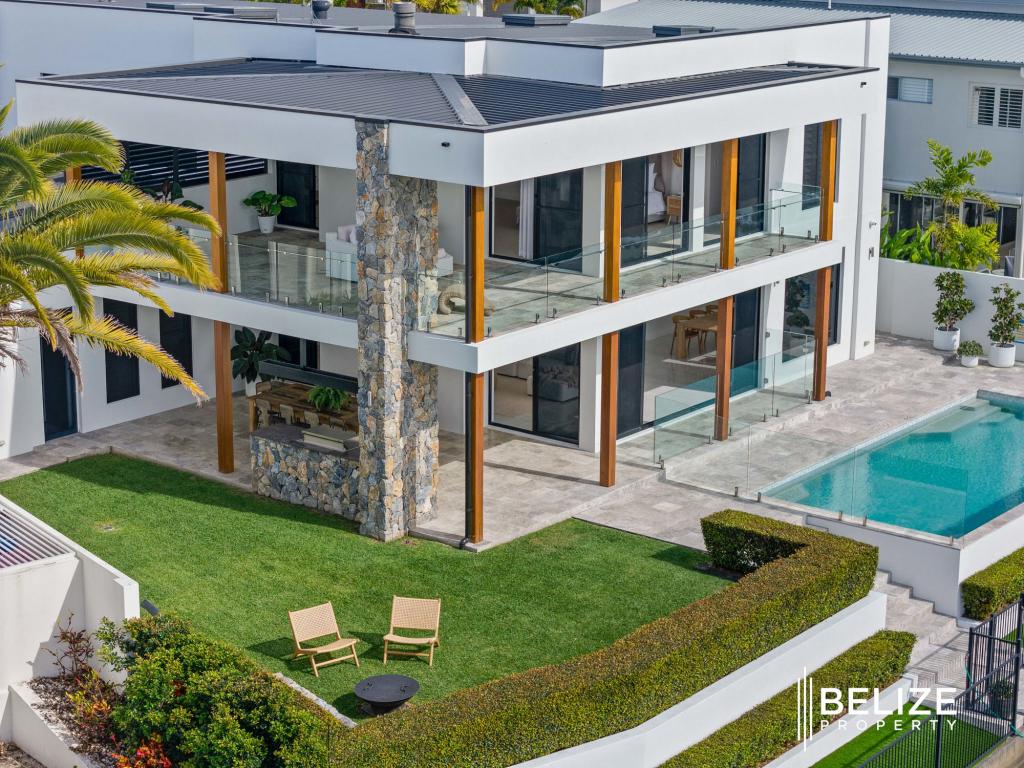 50 Poinciana Pl, Jacobs Well, QLD 4208