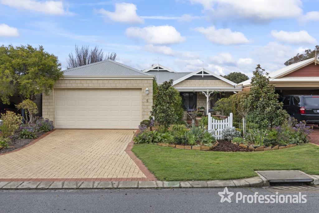 5 Balladonia Dr, Ellenbrook, WA 6069