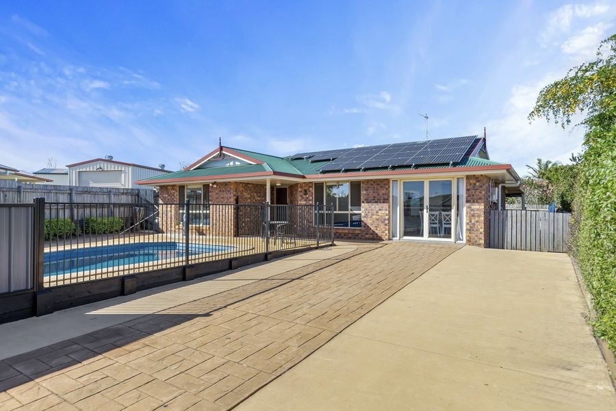 2 Glen Avon Ct, Glenvale, QLD 4350