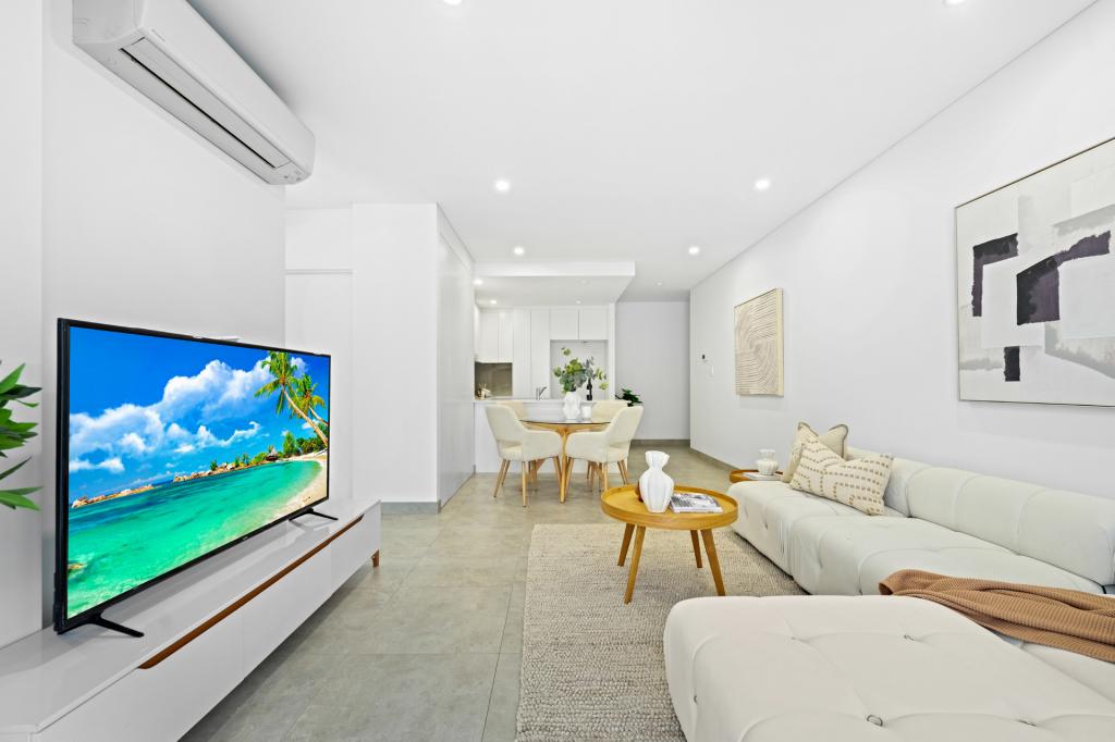 2/12 BELINDA PL, MAYS HILL, NSW 2145