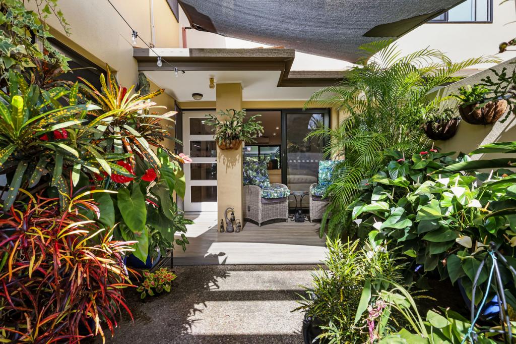 36/136 Palm Meadows Dr, Carrara, QLD 4211