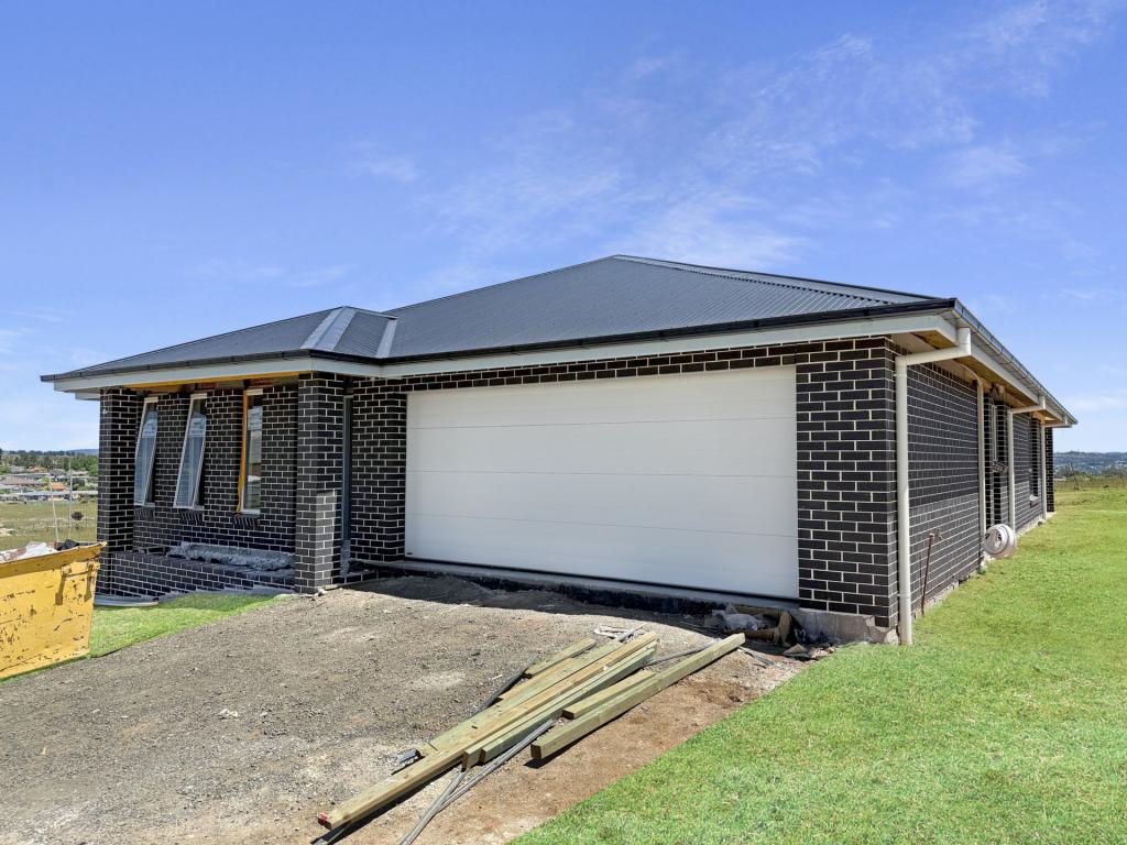 15 Gregory St, Kelso, NSW 2795