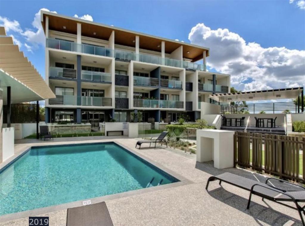 8 Lochaber St, Dutton Park, QLD 4102