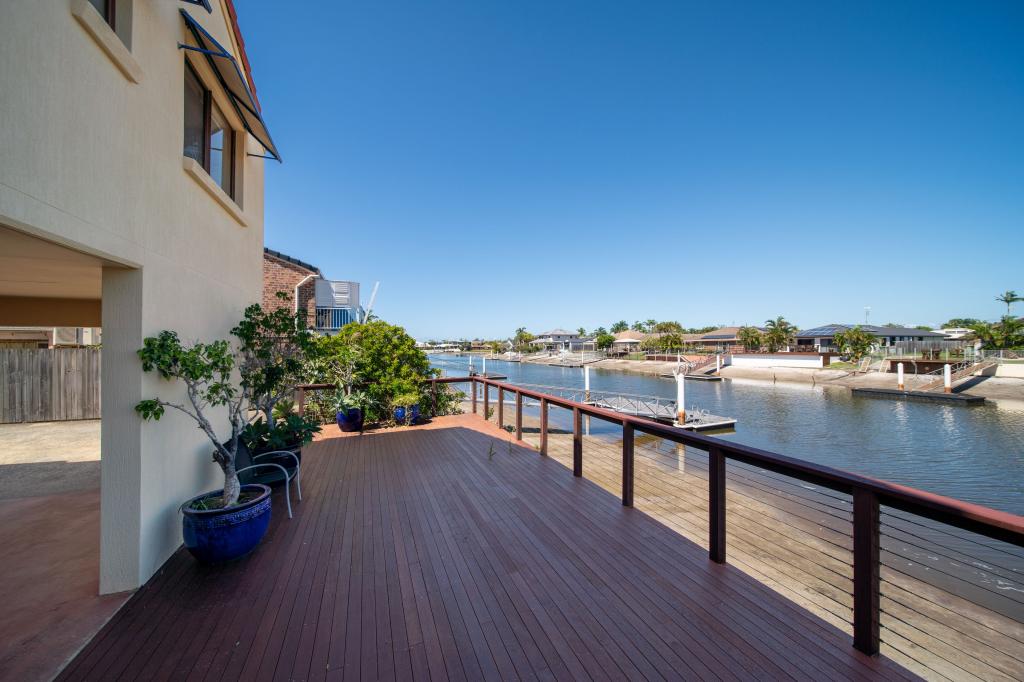 1/4 Yallanga Pl, Mooloolaba, QLD 4557
