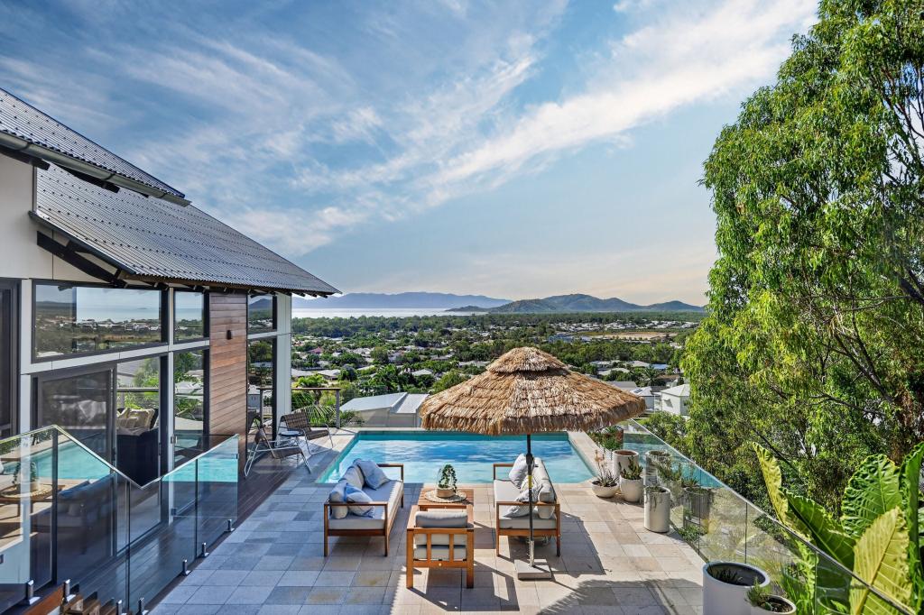 3 Bray Ct, Bushland Beach, QLD 4818
