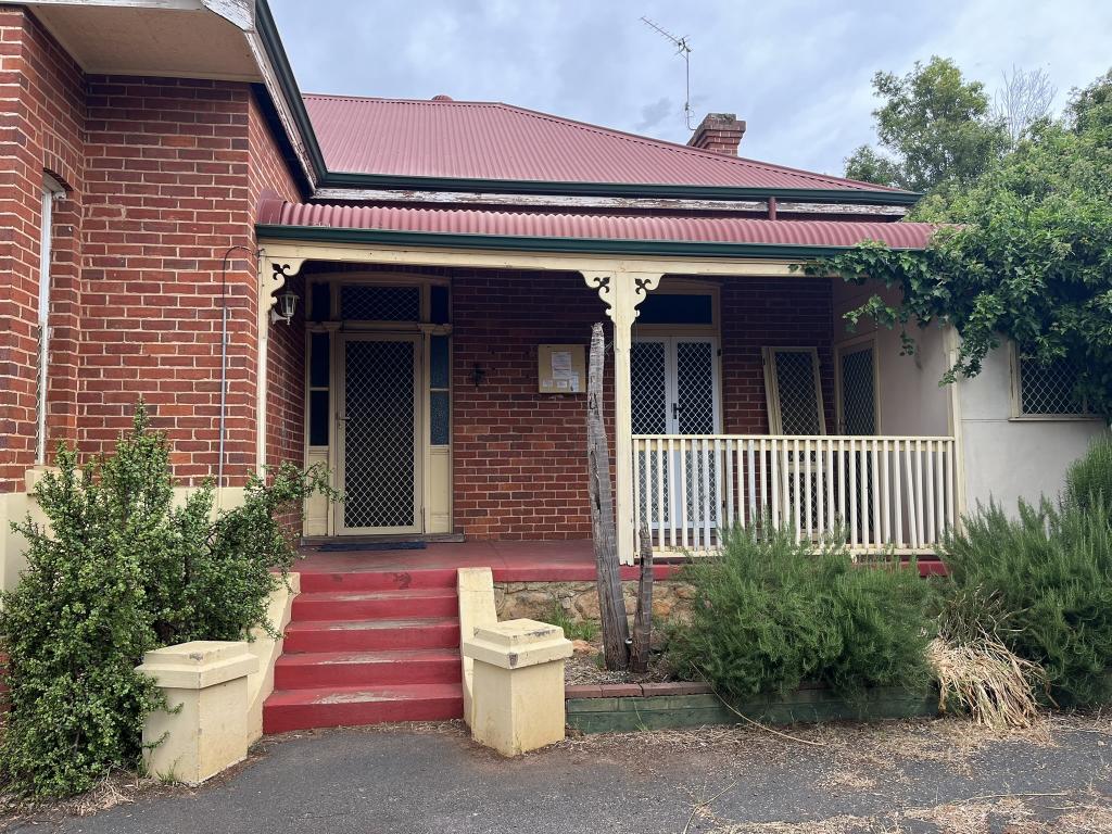 47-49 Gairdner St, Northam, WA 6401