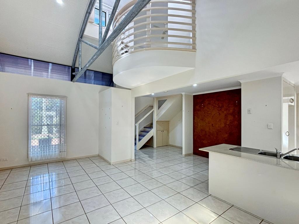 2/33 Hall Ave, Bongaree, QLD 4507