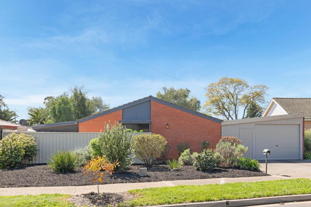 32 Justinian St, Elizabeth Downs, SA 5113