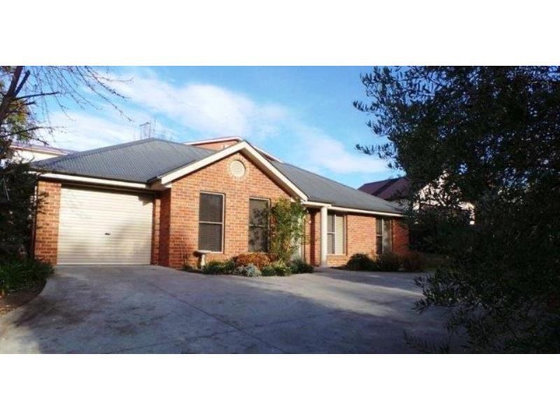 328a Piper St, Bathurst, NSW 2795