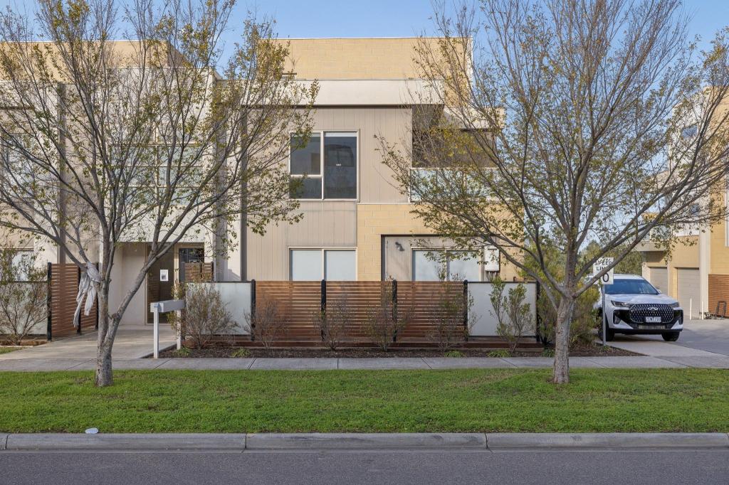 22/2 Rockgarden Dr, Truganina, VIC 3029