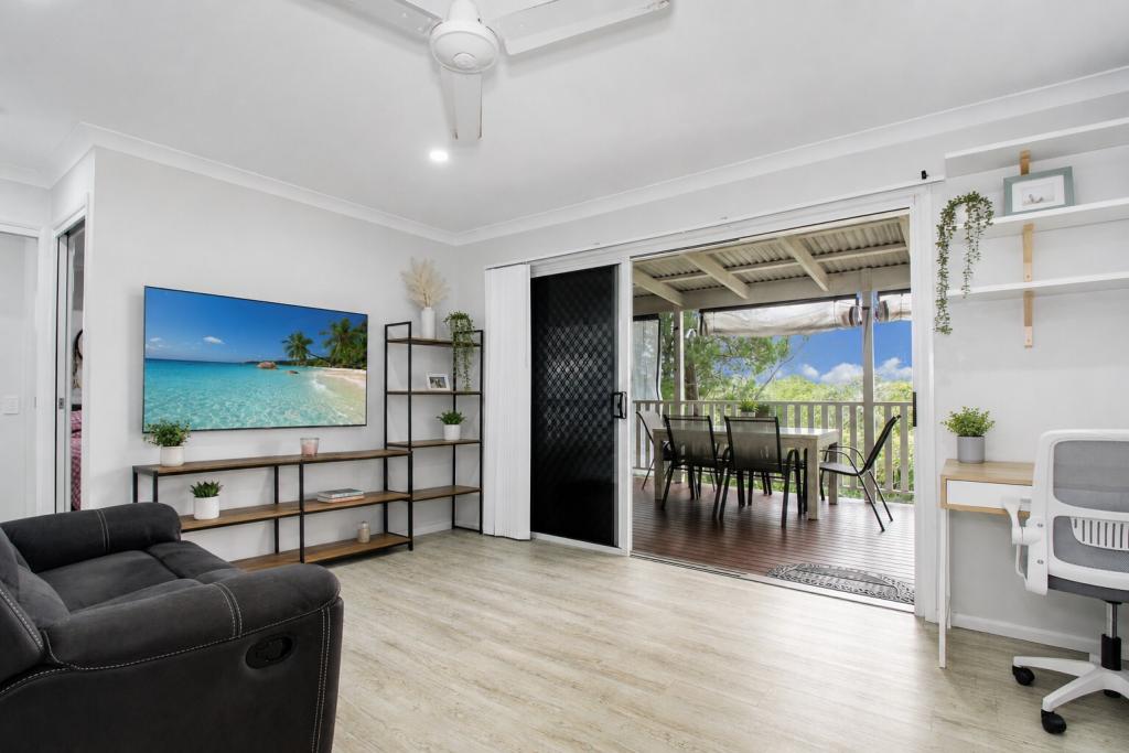 1-3 Blue Bay Cres, Macleay Island, QLD 4184