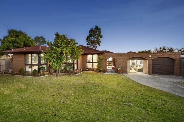 10 Orloff Cl, Clayton South, VIC 3169