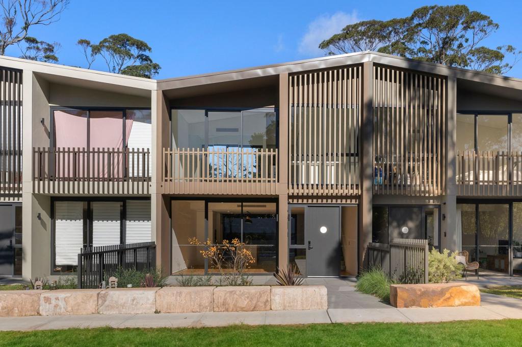 5/16 Boronia Gr, Heathcote, NSW 2233