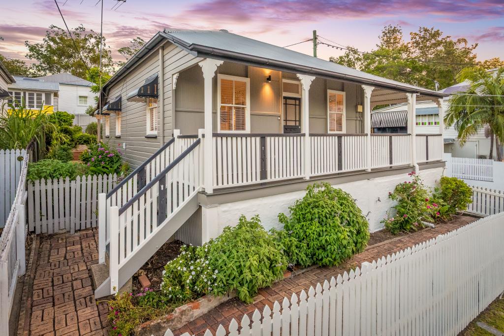 25 Vale St, Kelvin Grove, QLD 4059