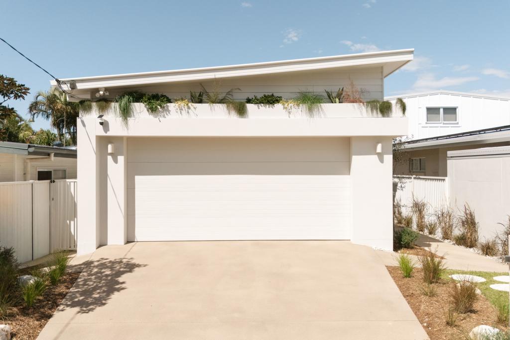 44 Seventh Ave, Palm Beach, QLD 4221