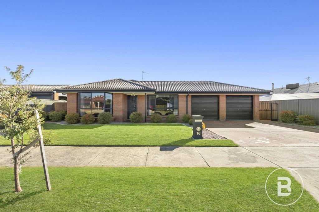 16 Royale St, Delacombe, VIC 3356