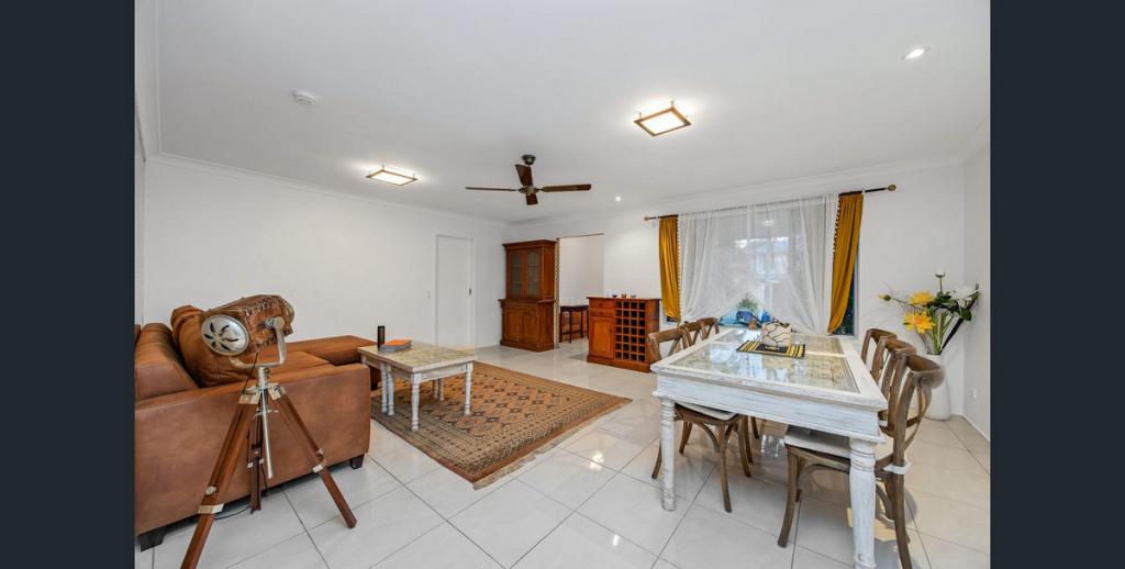 5 Tern Dr, Burleigh Waters, QLD 4220