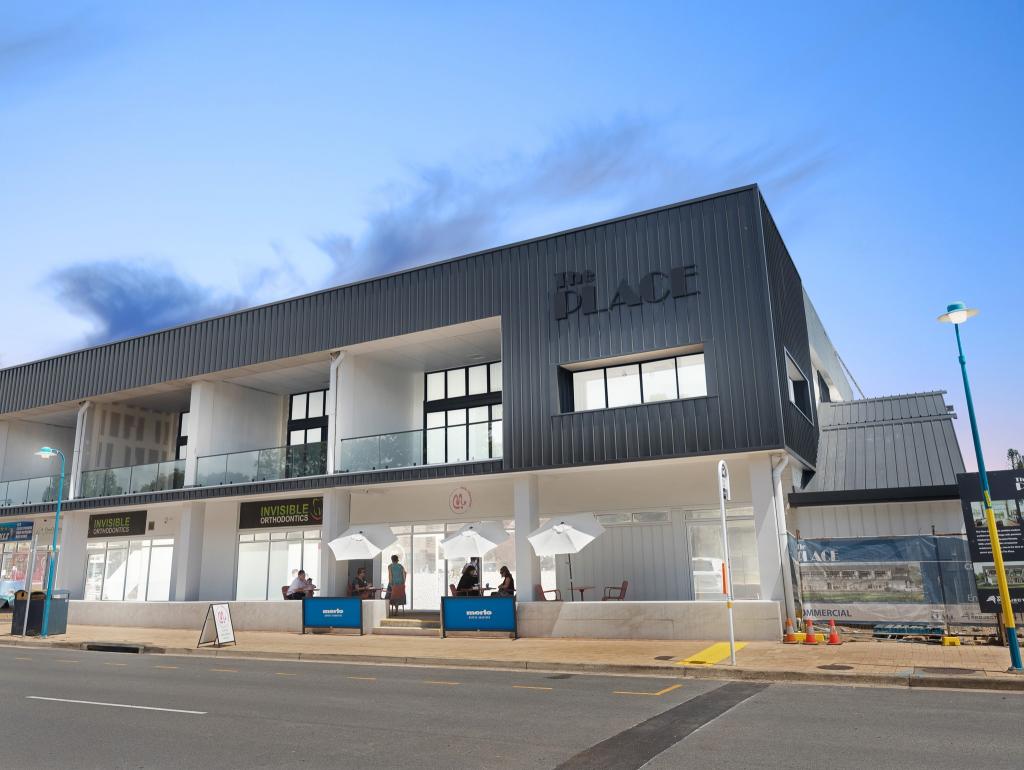 8 PIER ST, URANGAN, QLD 4655
