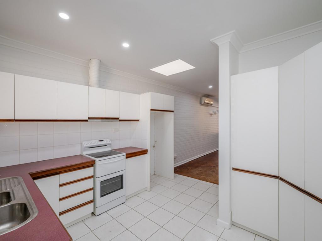 B/113 Scarborough Beach Rd, Scarborough, WA 6019