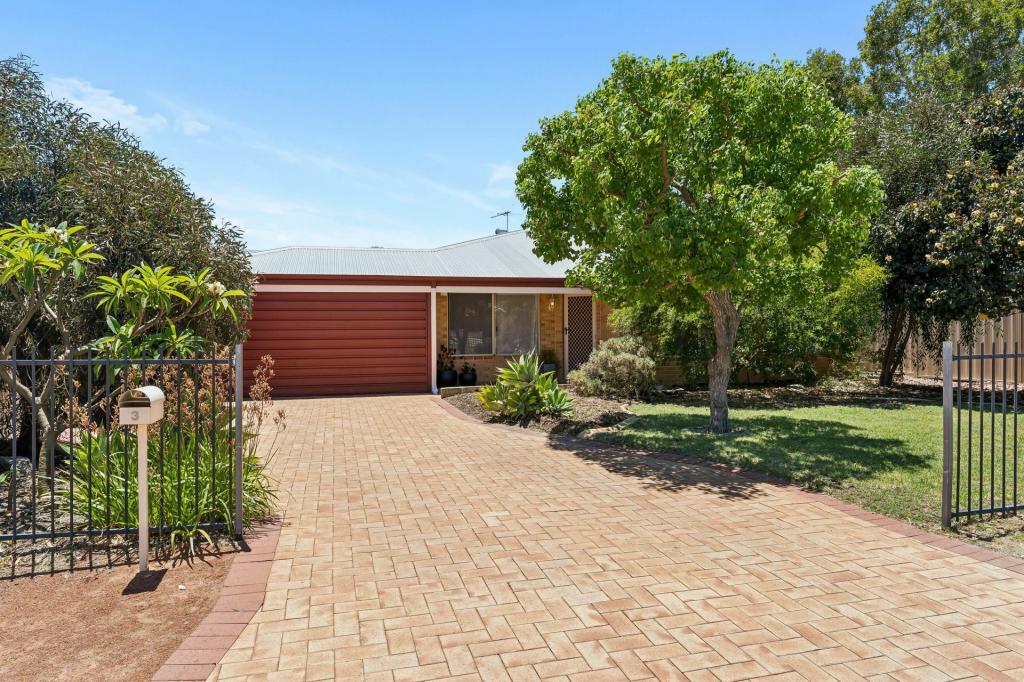 3 ABERNETHY GR, SEVILLE GROVE, WA 6112
