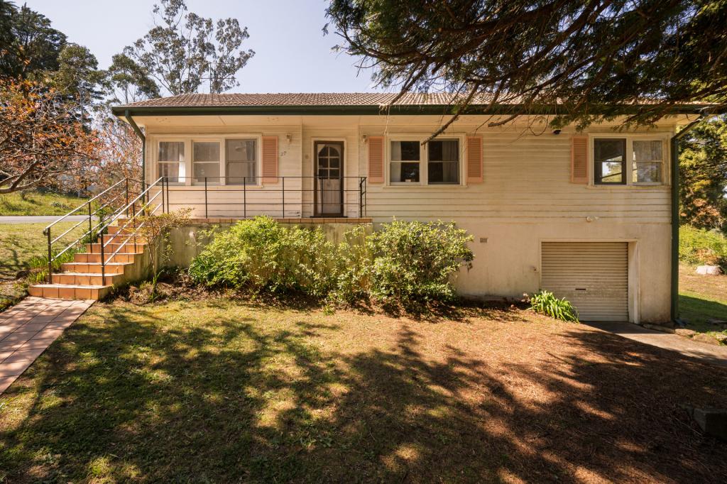 27 Dora St, Katoomba, NSW 2780