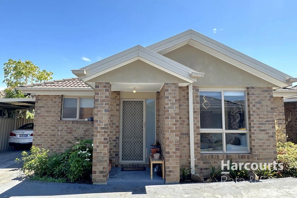 2/32 St Vigeons Rd, Reservoir, VIC 3073