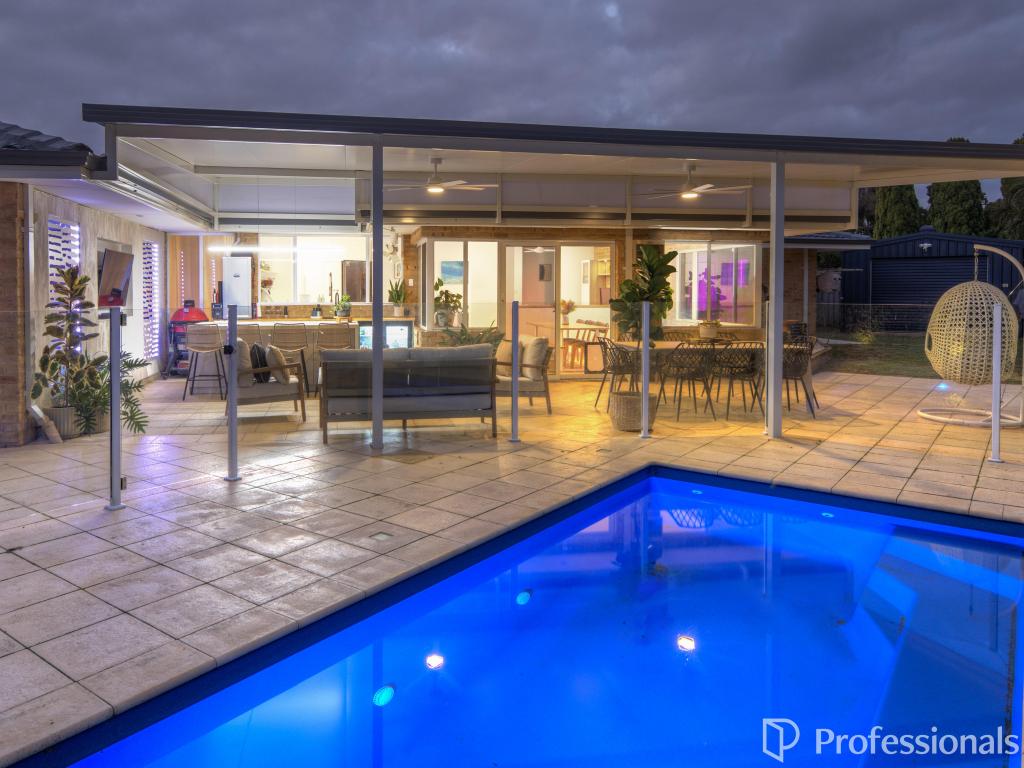 14 Kunzite Ct, Forrestfield, WA 6058