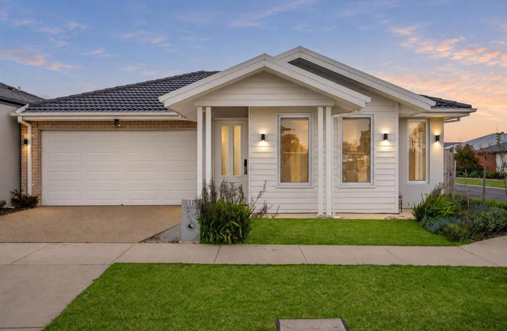 32 Harriott Rd, Armstrong Creek, VIC 3217