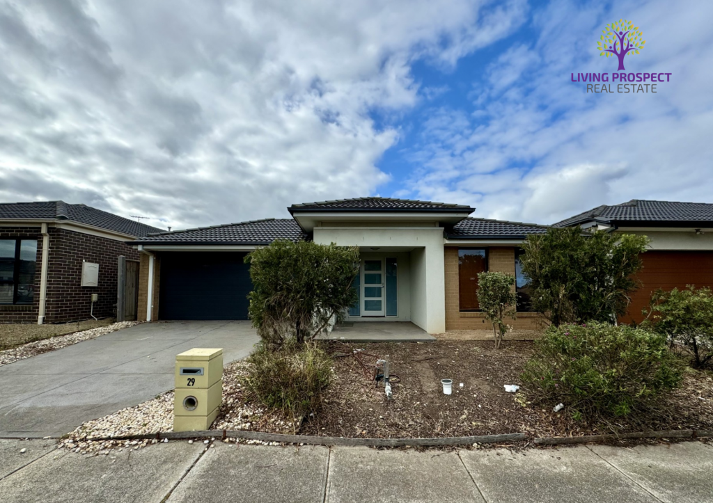 29 Seagrass Cres, Point Cook, VIC 3030