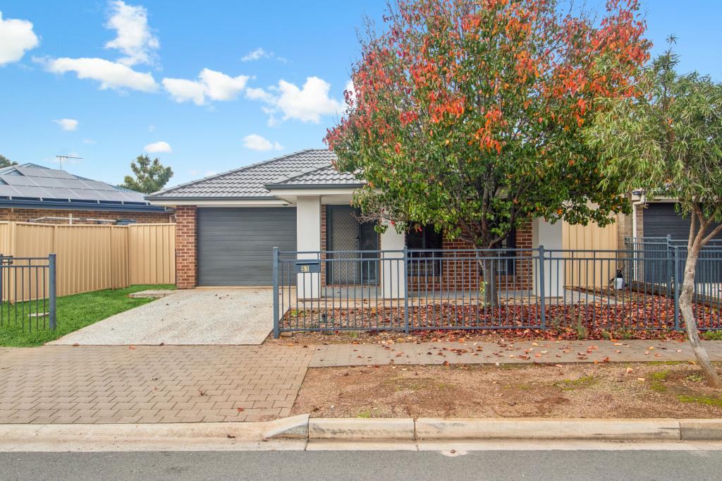51 Tudor Cres, Smithfield Plains, SA 5114