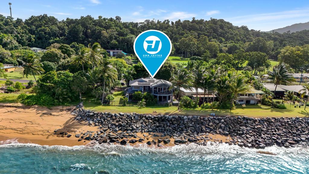 20 Elizabeth St, Flying Fish Point, QLD 4860