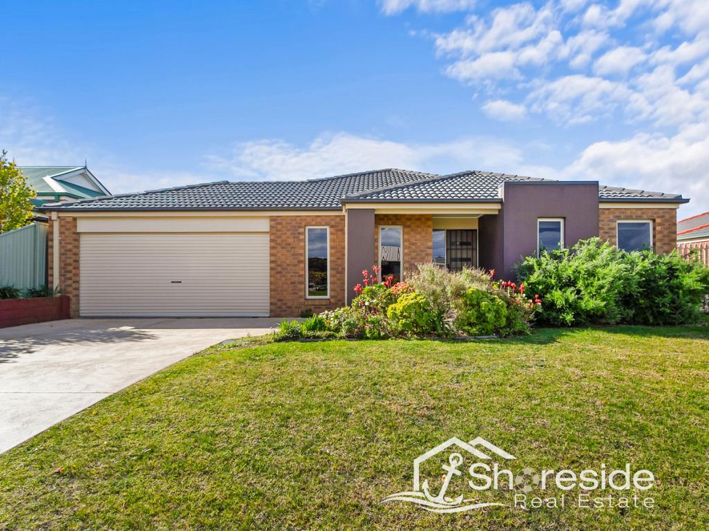 22 Mccue Rd, Kalimna, VIC 3909