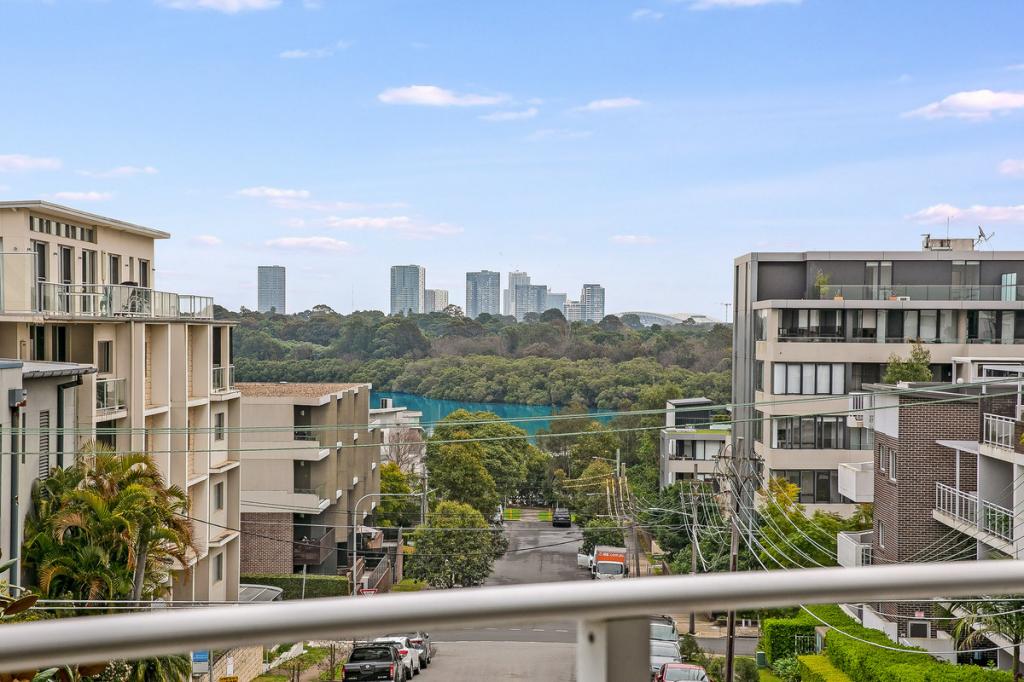 307/18 Woodlands Ave, Breakfast Point, NSW 2137