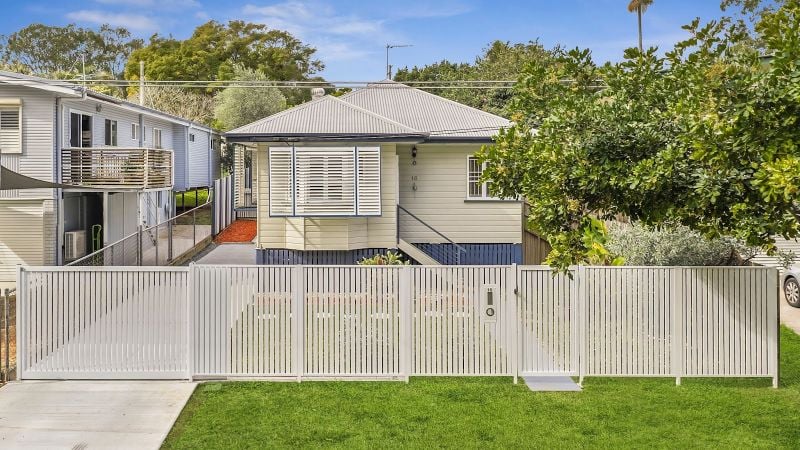 16 Agnew St, Sandgate, QLD 4017